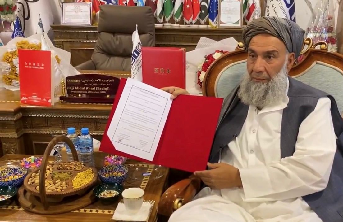 د کندهار او چین سوداګرۍ خونو د سوداګرۍ کچې د لوړوالي په موخه درې هوکړه‌لیکونه لاسلیک کړي