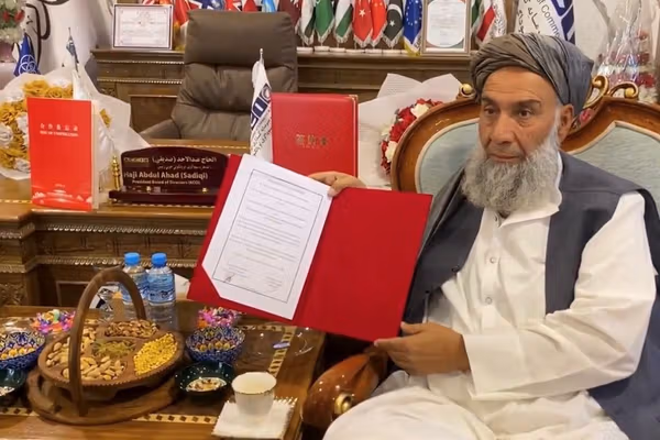 د کندهار او چین سوداګرۍ خونو د سوداګرۍ کچې د لوړوالي په موخه درې هوکړهلیکونه لاسلیک کړي
