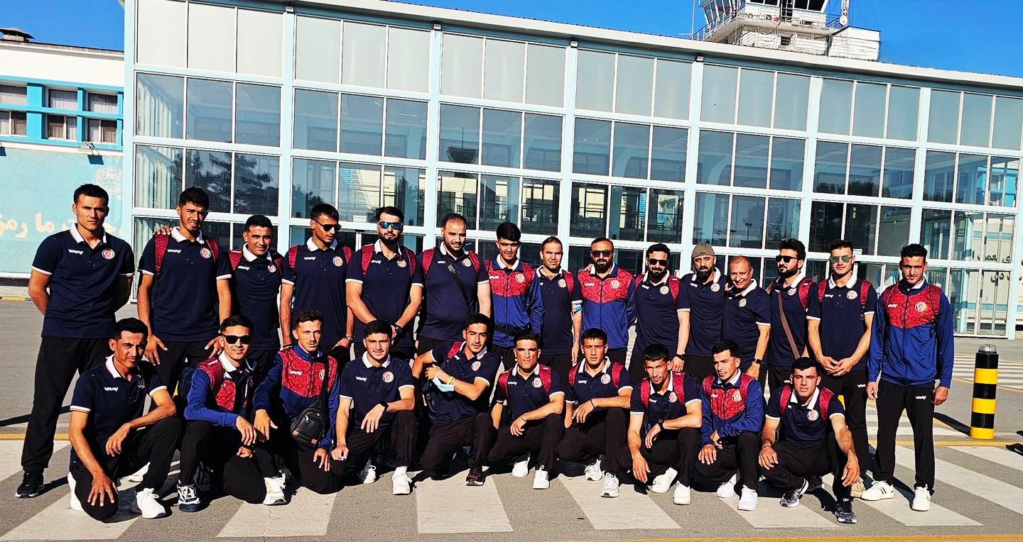 تیم کریکت نوزده سال افغانستان برای برپایی اردوگاه تمرینی راهی امارات متحده عربی شد