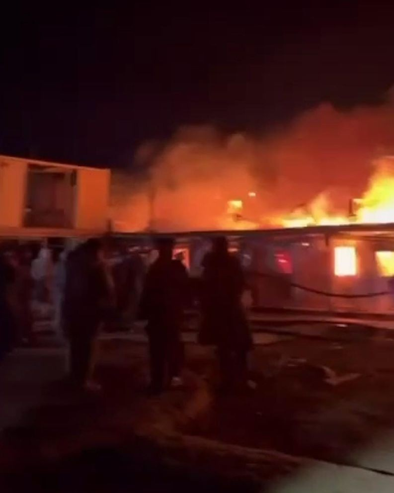 شبكة BBC: مركز علاج المدمنين احترق وشوهدت 30 جثة في الموقع