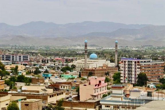 طالبانو خوست کې يوه ښځه او یو نر د «اخلاقي فساد» په تور په عام محضر کې ووهل