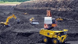 د پښتونخوا او د بلوڅو د معدني زېرمو غله څوک دي؟