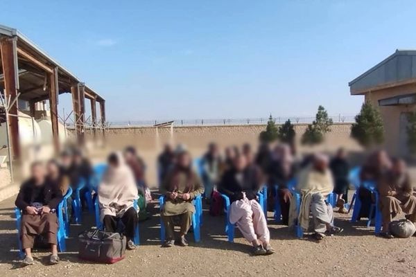 طالبان وایي چې پر نشه یي توکو د اخته ۲۳۷ تنو درملنه یې کړې ده