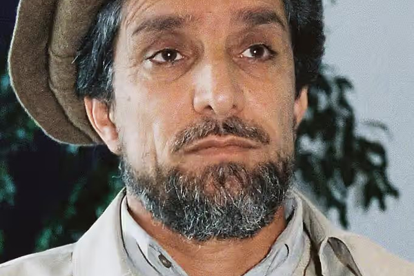 شخصيات سياسية تؤكد ضرورة مواصلة نهج أحمد شاه مسعود