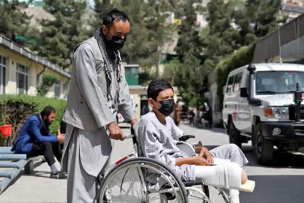 الأمم المتحدة: الأطفال يشكلون 78٪ من ضحايا الذخائر المتفجرة في أفغانستان خلال ثمانية أشهر