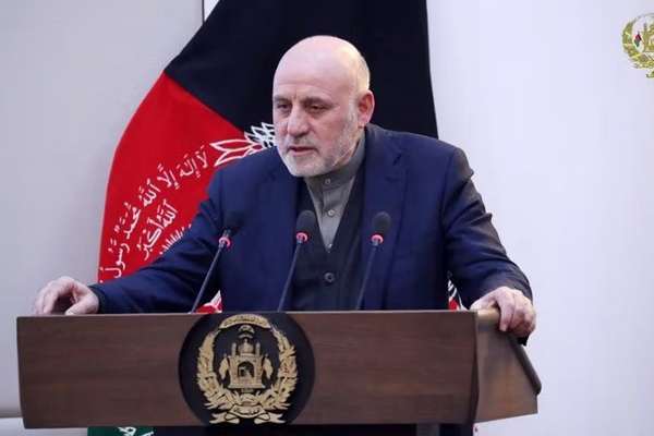 داوودزی: بازداشت زنان توسط طالبان نشاندهنده «بیغیرتی» و خودسری آنهاست