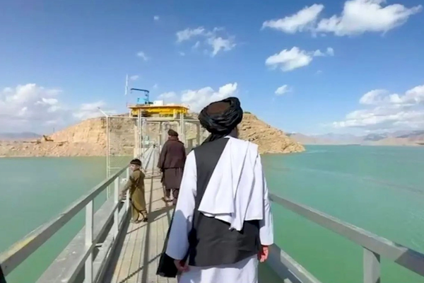 ایراني چارواکی: طالبان ان یو څاڅکی اوبه هم د ایران پر لور نه پرېږدي