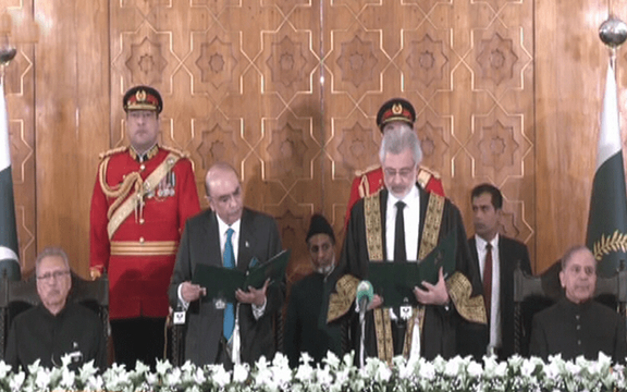 آصفعلی زرداری به عنوان چهاردهمین رئیسجمهور پاکستان سوگند یاد کرد