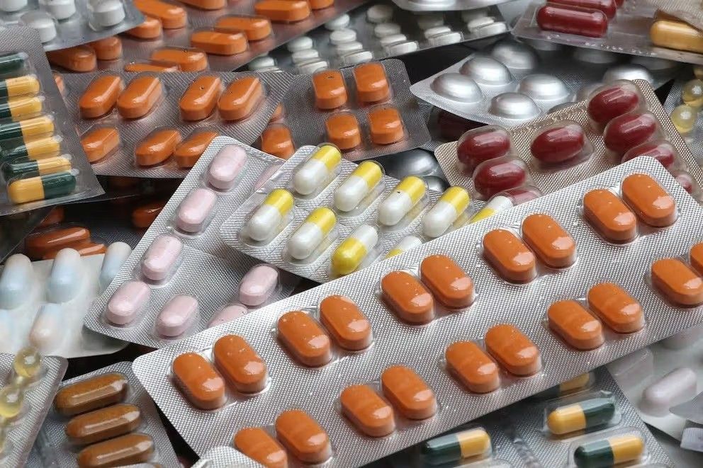 مقام ایرانی از «قاچاق گسترده» دارو به افغانستان خبر داد