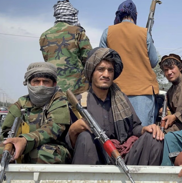 المحاكم العسكرية لطالبان تحكم بسجن أكثر من ألف شخص خلال ثلاثة أشهر