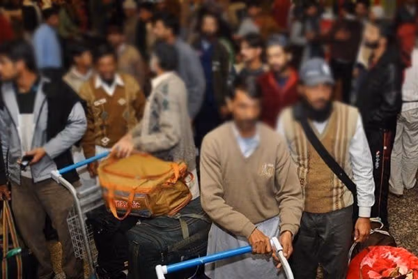 روان کال؛ سعودي عربستان، متحده عربي اماراتو او اذربایجان ۵۱زره پاکستاني سوالګر شړلي دي