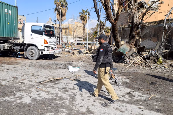 آتش در بلوچستان؛ پاکستان در گرداب سقوط کرده است؟