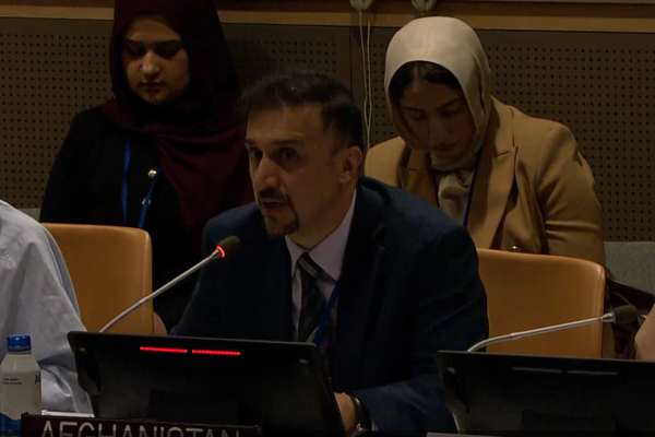 فایق: جهان زنان افغان را بهعنوان بازیگران سیاسی آینده افغانستان درنظر گیرد
