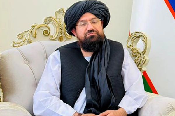 د طالبانو پلاوی « د اوبو اونۍ» نړیوال فورم کې د ګډون لپاره تاشکند ته تللی