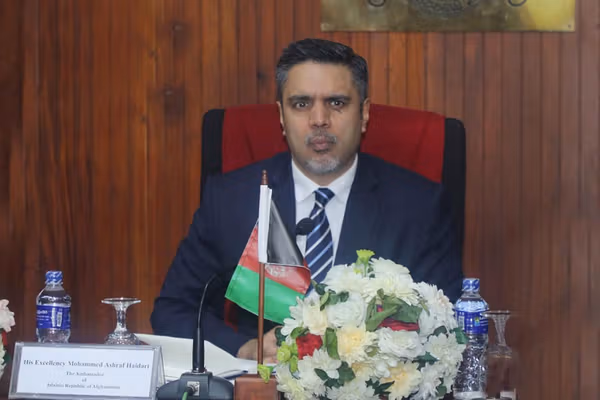 اشرف حیدري: د سیمې هېوادونه باید د افغانستان لپاره یو ګډ سیاسي چوکاټ جوړ کړي