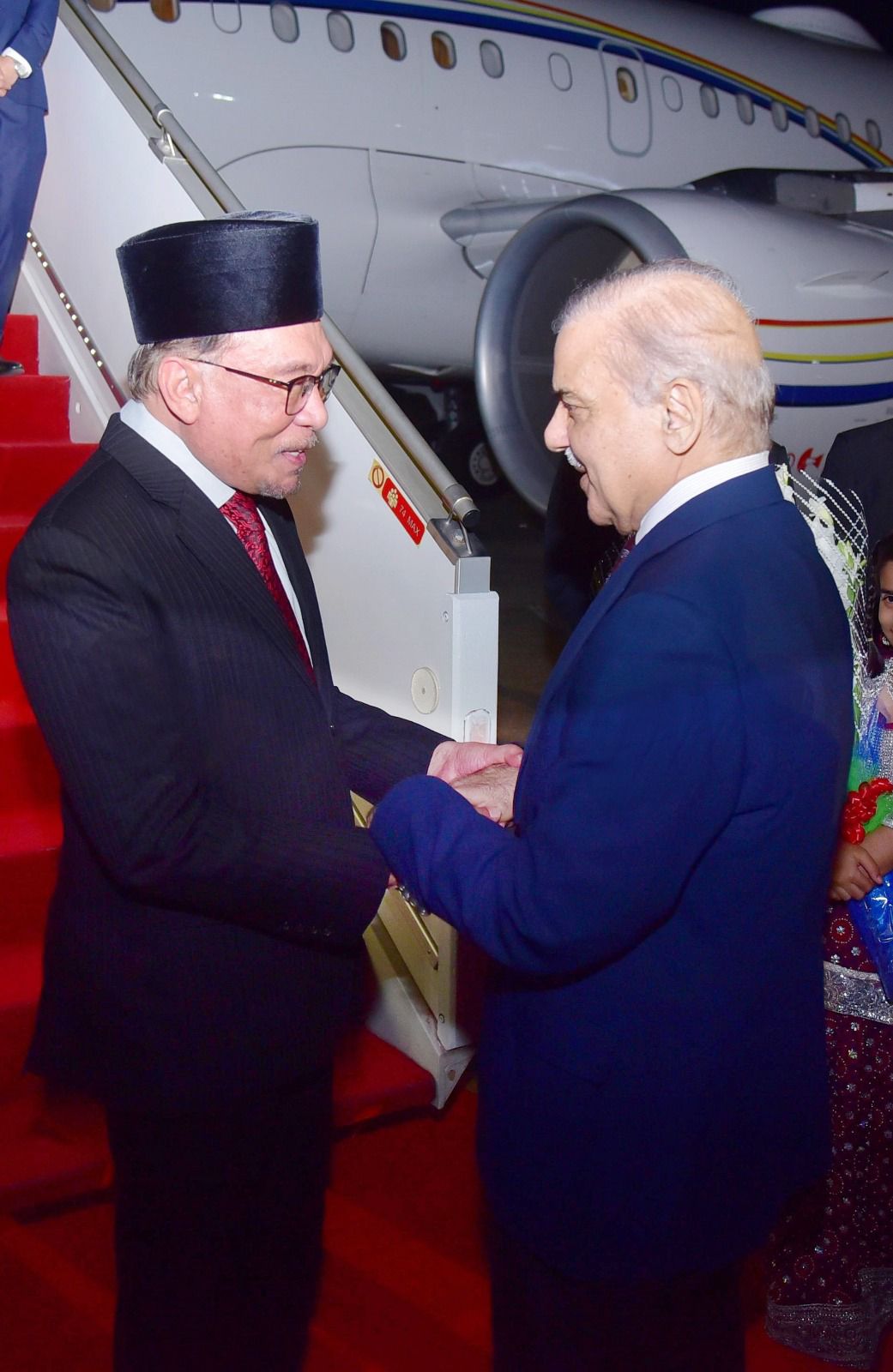 نخست‌وزیر مالیزیا برای یک سفر سه‌روزه به پاکستان رفت