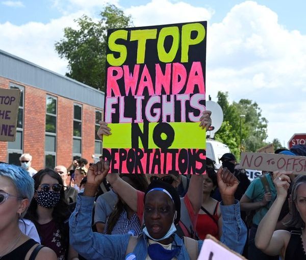 دادگاه لندن در مورد انتقال پناهجویان به رواندا حکم صادر می‌کند