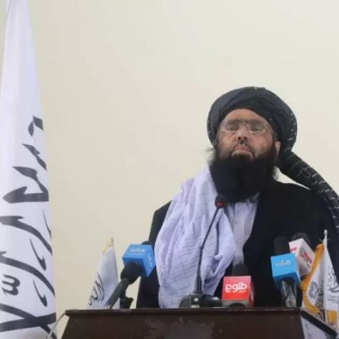 مولوي کبیر: زموږ نظام ټولګډونه دی او پکې "پردیو غلامانو او جاسوسانو" ته ځای نه شته