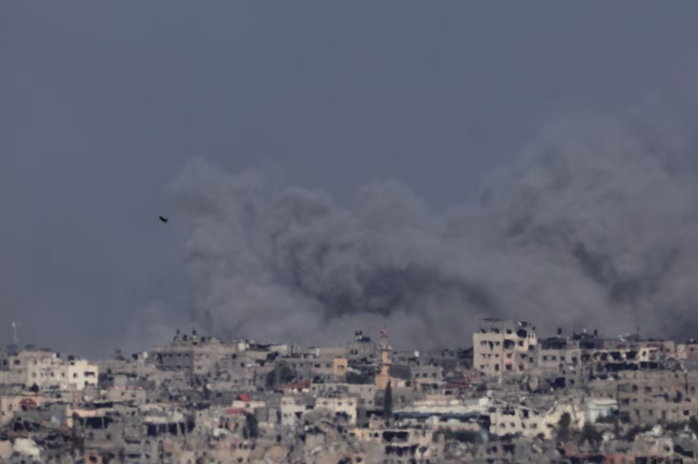 د غزې پر شمال بمبار؛ فلسطینیان وايي په ۲۴ ساعتونو کې ۱۶۶ تنه وژل شوي دي