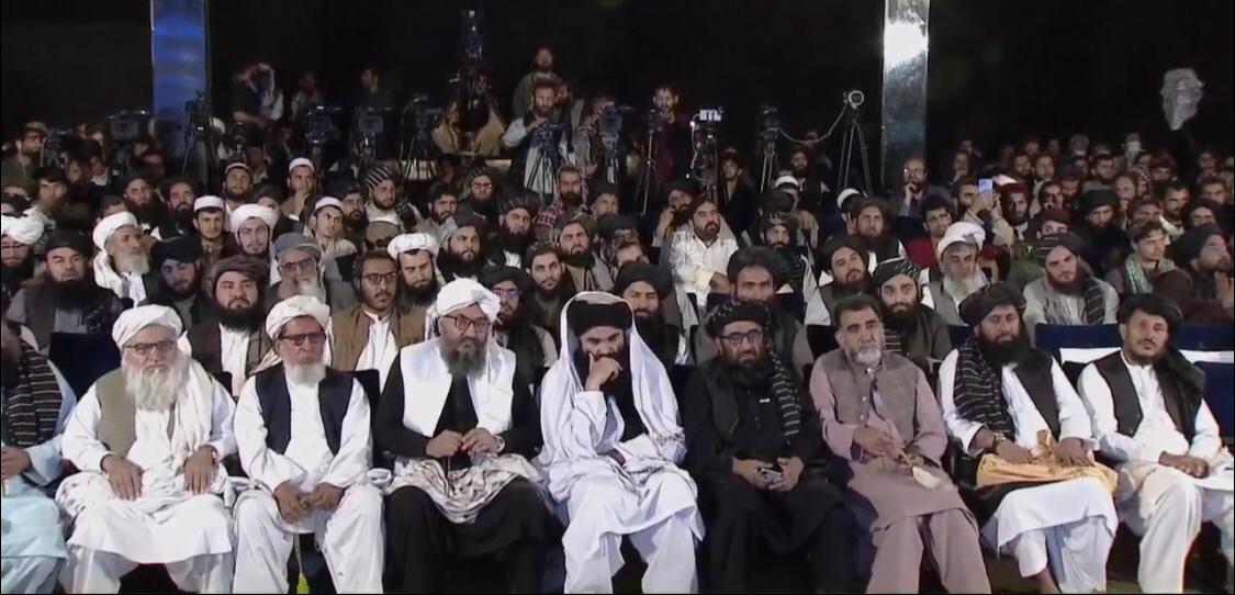 طالبان از ۸ ثور تجلیل کرد و جبهه مقاومت از ایستادگی در مقابل این گروه سخن گفت