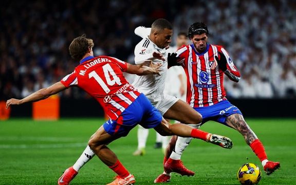 دربی حساس تیمهای رئال مادرید و اتلتیکو مادرید به سود بارسلونا ١-١ مساوی به پایان رسید