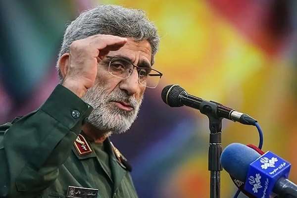 ایران افغانستان د خپل «دفاعي کمربند» یوه برخه وباله
