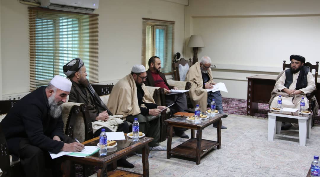 د طالبانو د کار عالي شورا  د کارګرانو د حقونو پر تامین ټينګار وکړ