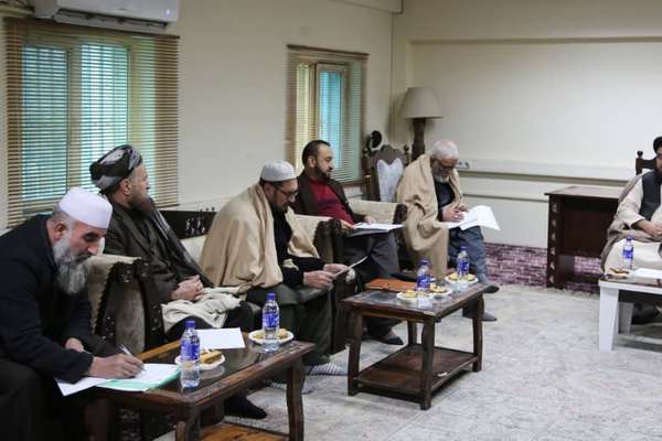 د طالبانو د کار عالي شورا د کارګرانو د حقونو پر تامین ټينګار وکړ