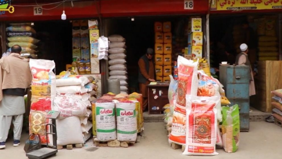 موظفون حكوميون أفغان: ارتفاع الأسعار في رمضان وتأخر صرف الرواتب