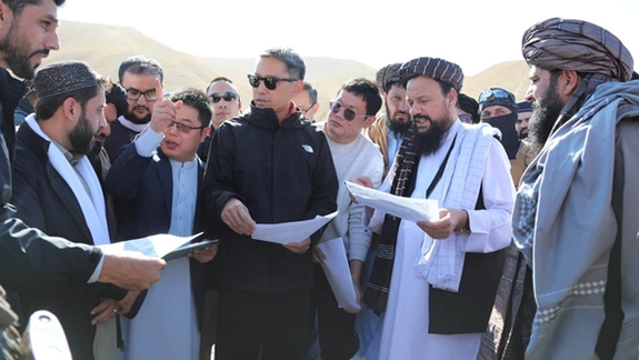 طالبان میگوید چین به اجرای پروژه برق خورشیدی در بامیان کمک میکند