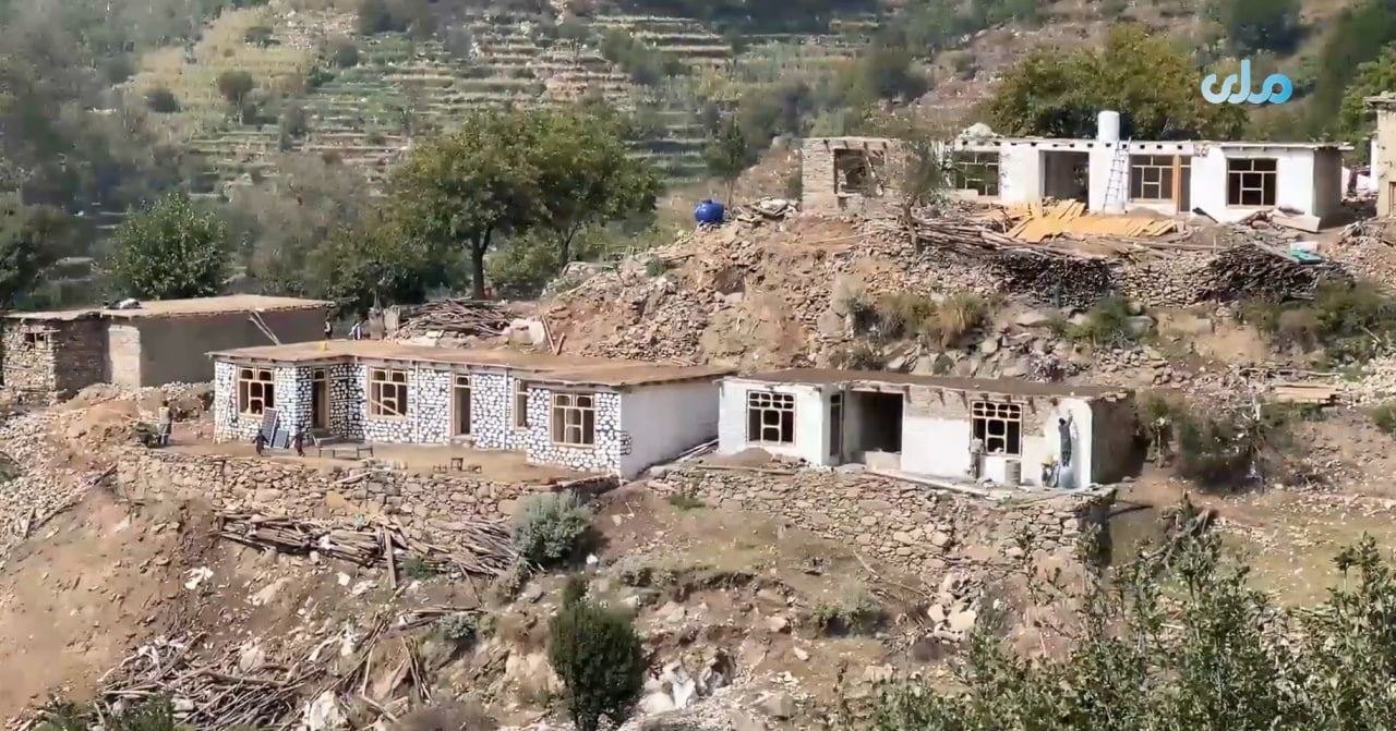 صندوق بشردوستانه افغانستان و کمیته ناروی برای زلزله‌زدگان کنر ده‌ها خانه ساختند