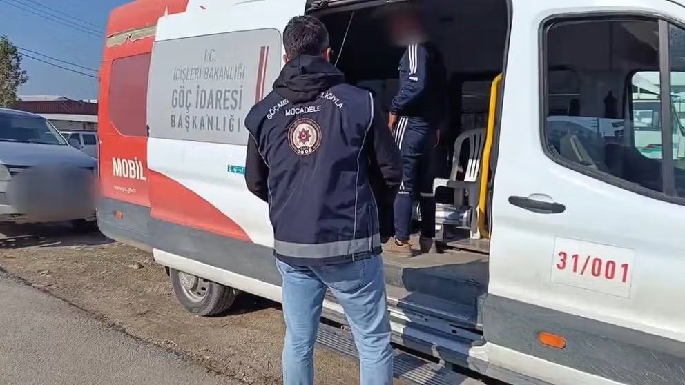بازداشت ۱۸ پناهجوی افغان در سه شهر ترکیه