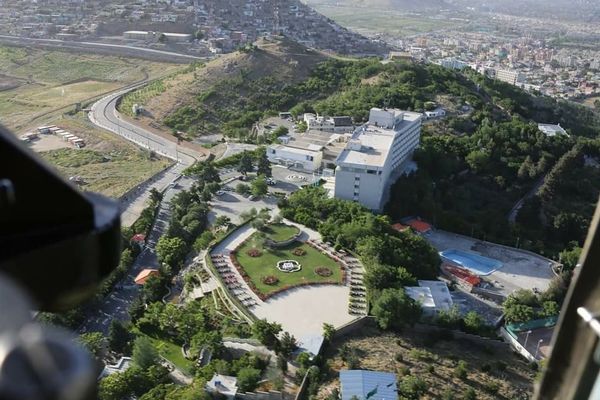 وزیر عدلیه طالبان در تپه تاریخی باغبالای کابل 'تالار عروسی میسازد'