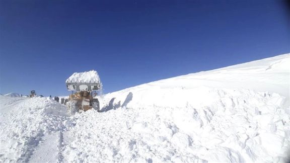 د کابل ـ غور لویه لاره بېرته د تګ راتګ لپاره پرانیستل شوه