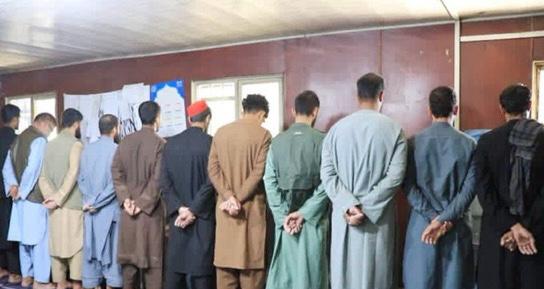 طالبانو په پنځو ولایتونو کې د جنایي جرمونو په تړاو ۲۲ کسان نیولي