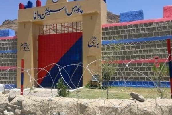 پاکستاني طالبانو د پولیسو په لیکو کې د ښځو ګومارل د قبایلي دودونو خلاف وګڼل