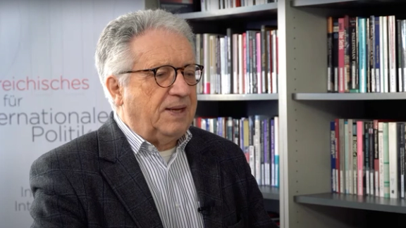 رئیس موسسه امور بینالملل اتریش: جامعه جهانی باید طالبان را وادار به گفتگو با مخالفان کند