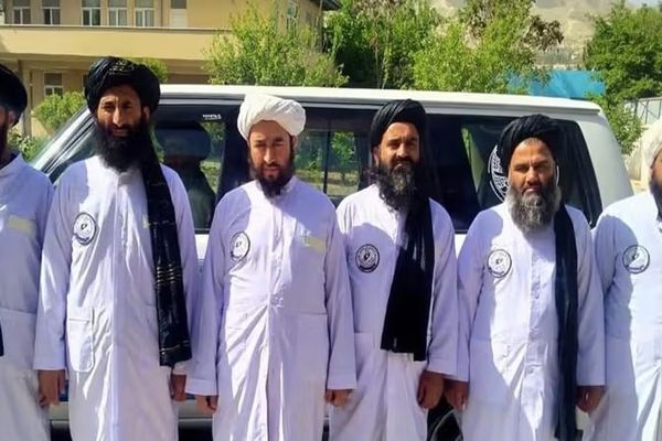 طالبانو څلور کسان د «کوډګرۍ» په تور نیولي دي