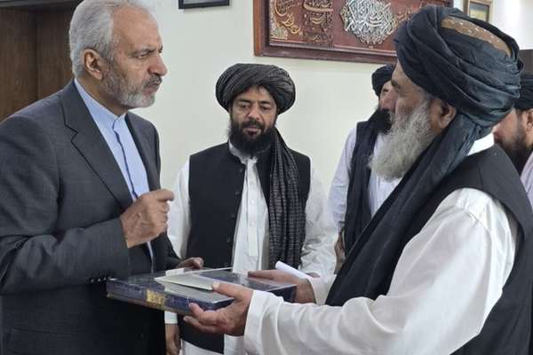 مقامهای ایران و طالبان درباره همکاریهای آموزشی گفتوگو کردند