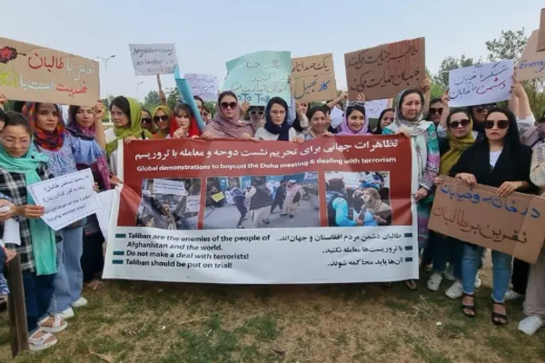 Engagement With Taliban Betrayal To Human Rights Values, Say Afghan Women Protesters