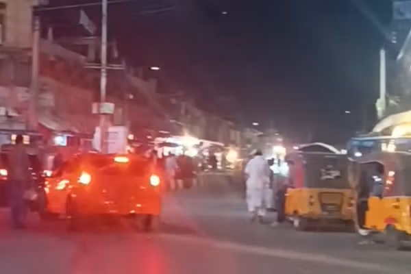 د کونړ پر اسعداباد توغندیز بریدونه؛ یو شمېر کلي د احتمالي مرګ ژوبلې له امله خالي شوي