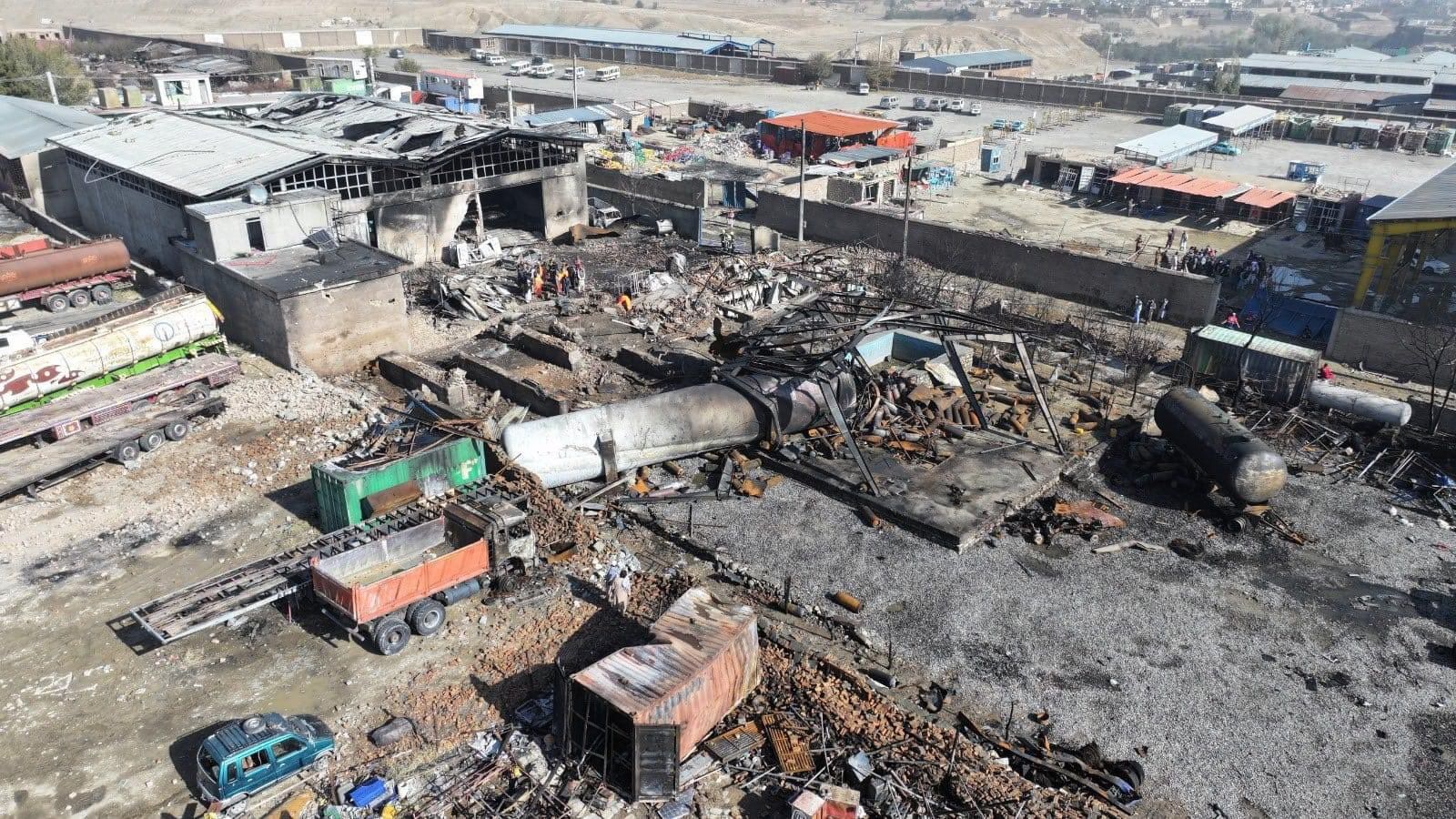 طالبان وايي، د تېرې شپې په اورلګېدنه کې شپږ تنه مړه او نهه تنه نور ټپيان شوي