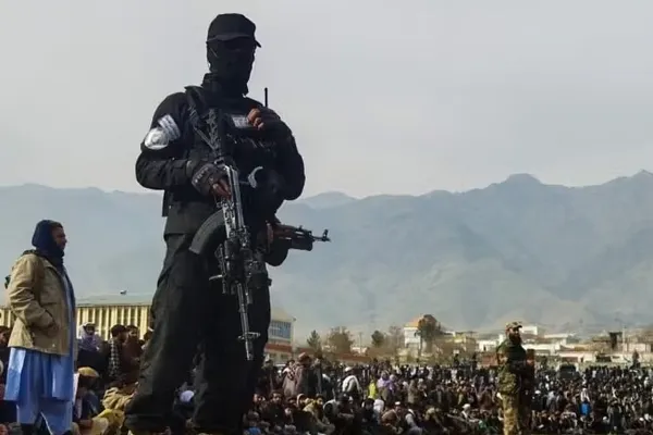 طالبان در یک هفته دستکم ۳۱ نفر را شلاق زده است