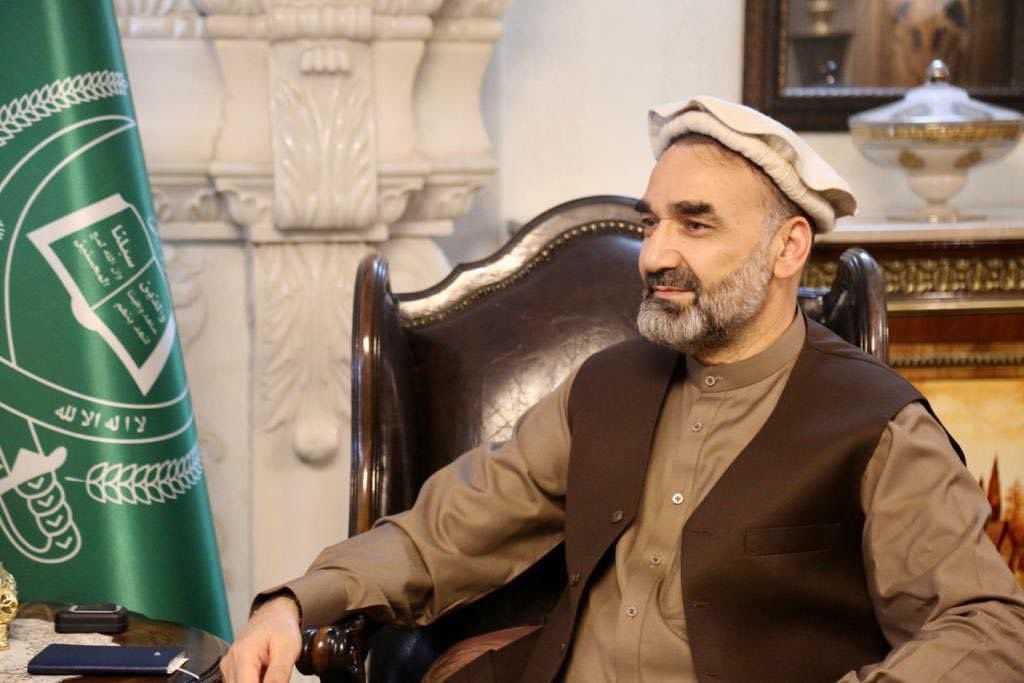 عطامحمد نور: طالبان تحت عنوان حمله به داعش، مخالفان سیاسی خود را می‌کشند