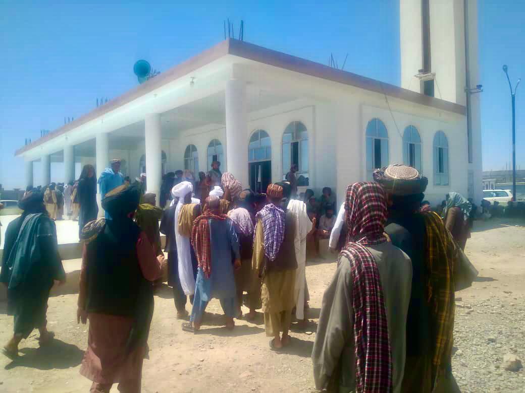 د هلمند د تاریاکو بازار؛ اعتراض کوونکي وايي، شل کاله دا بازار د طالبانو د عاید سرچینه وه