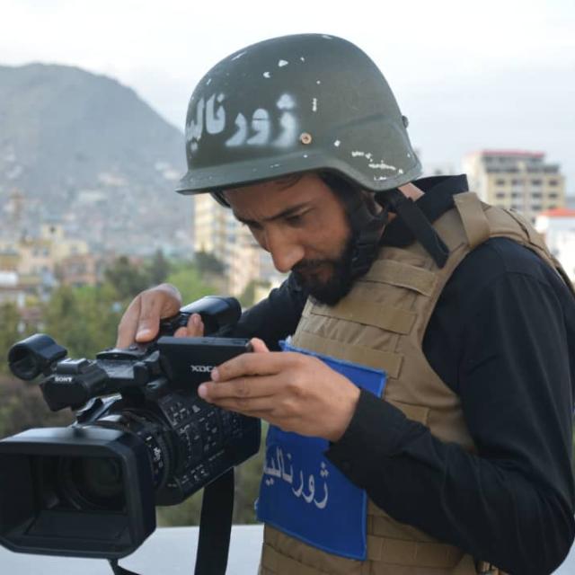 رضا شهیر، خبرنگار پیشین تلویزیون راه فردا از بند طالبان آزاد شد