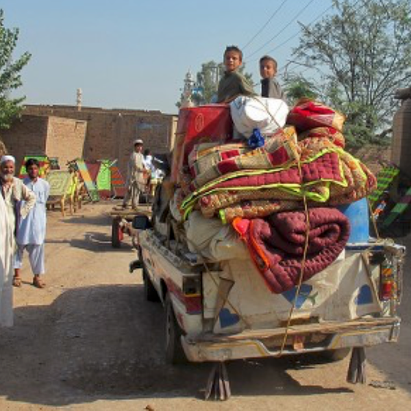 د خېبرپښتونخوا د تیرا درې د اوسېدونکو د اېستلو دویم پړاو پیل شو