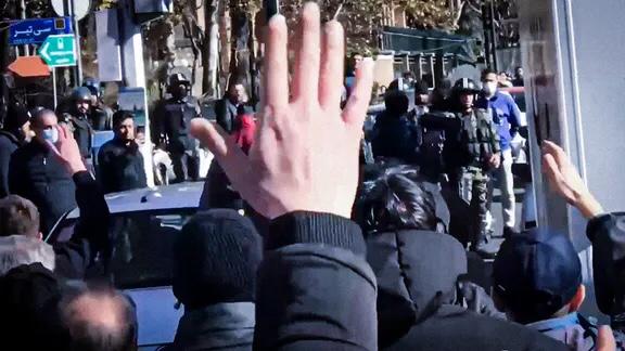 شعار سرنگونی جمهوری اسلامی در پنجمین روز اعتراضات ایران