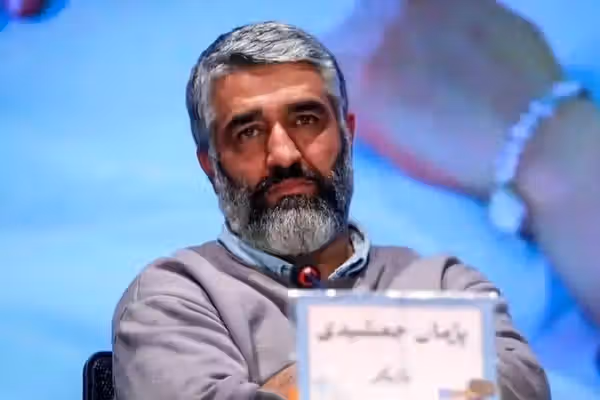 تبرئه از تجاوز به عنف؛ بازیگر سرشناس سینمای ایران به ۹۹ ضربه شلاق محکوم شد
