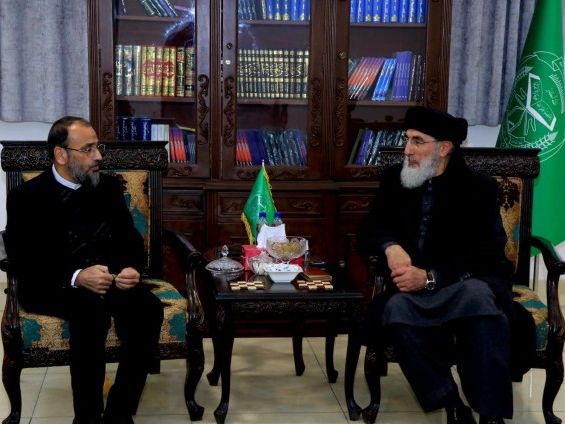 ده روز بعد از حمله به مسجد حزب اسلامی؛ معاون سفارت ایران در کابل "به حکمتیار تسلیت گفت"